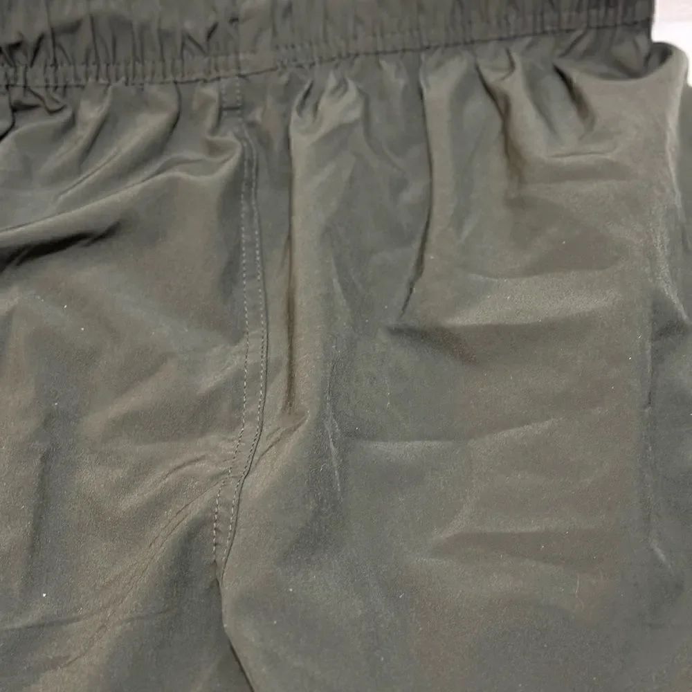 Leg3nd Green Draw string shorts large - Picture 8 of 8